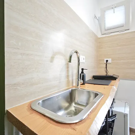 Hactarus Apartment